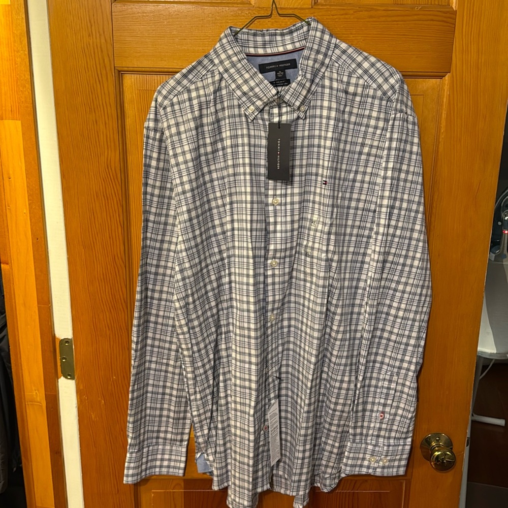 Tommy Hilfiger - White & Navy Check Shirt - XL Regular Fit